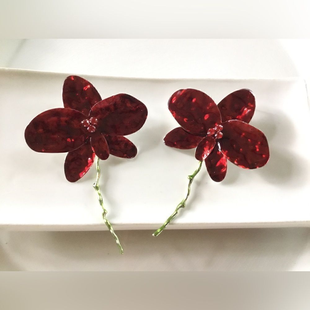Zara Enameled Flower Earrings - Picture 7 of 7